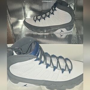Jordan Retro 9 White and Flint Grey Sneakers Brand New In OG Box Size 13